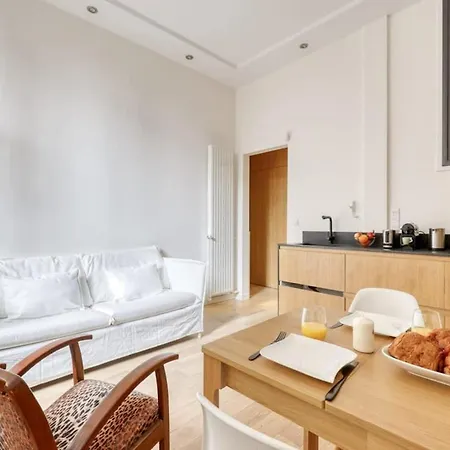 Cosy 2 Flat - Chic 16th District - Mid-term 아파트 파리